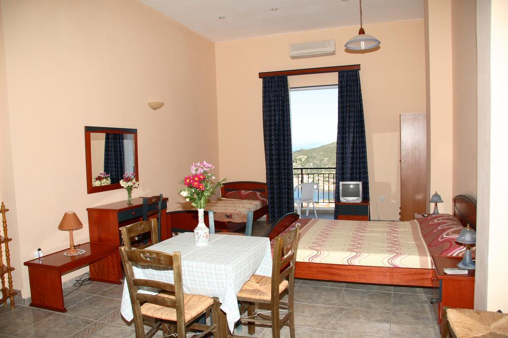 Calypso Apartments Vathí Kültér fotó