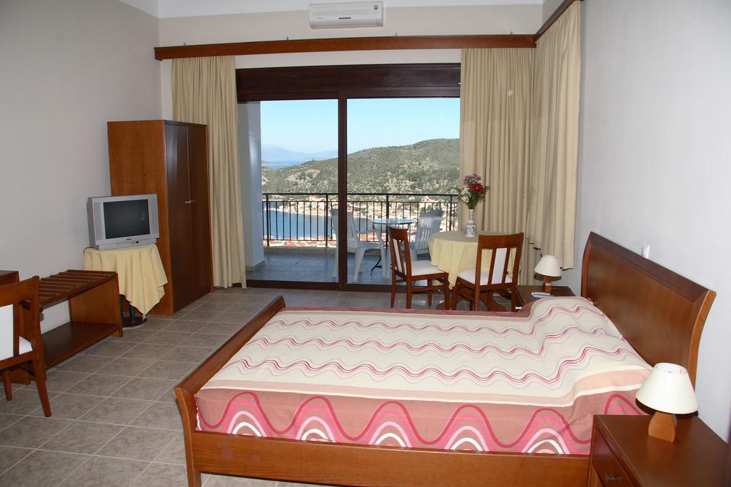 Calypso Apartments Vathí Kültér fotó