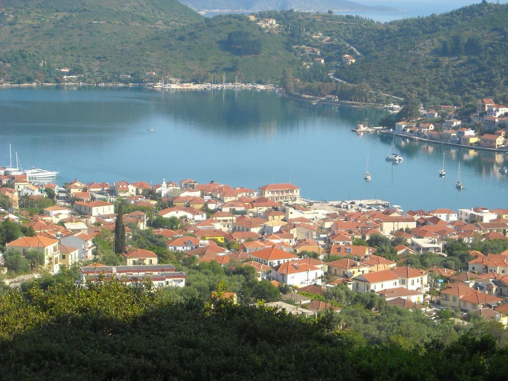 Calypso Apartments Vathí Kültér fotó