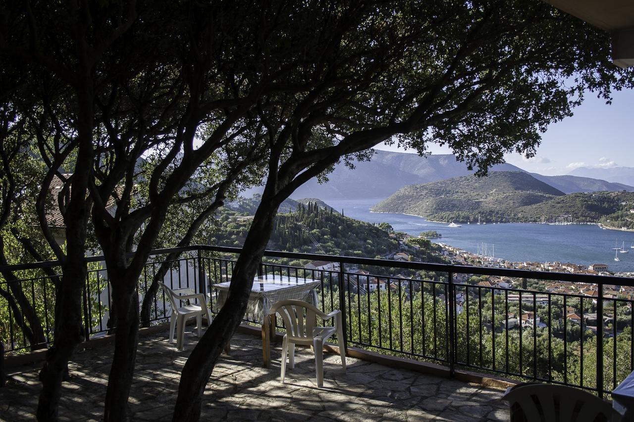 Calypso Apartments Vathí Kültér fotó