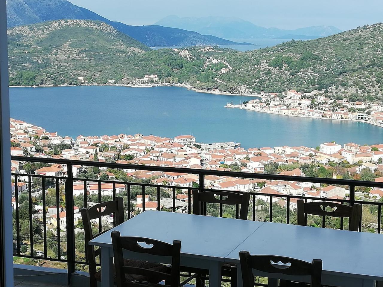 Calypso Apartments Vathí Kültér fotó